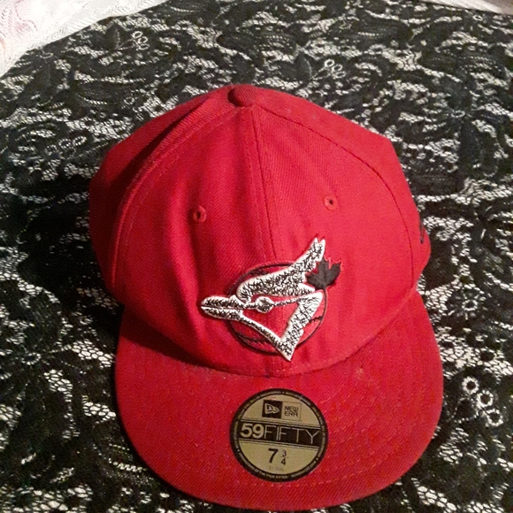 New Era/Toronto BlueJays Unisex Red Fitted BallCap - Picture 4 of 16
